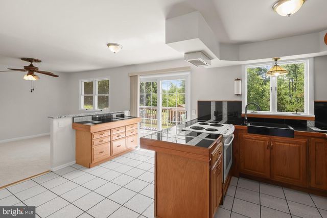 5773 OAKLAND RD, Sykesville, MD 21784
