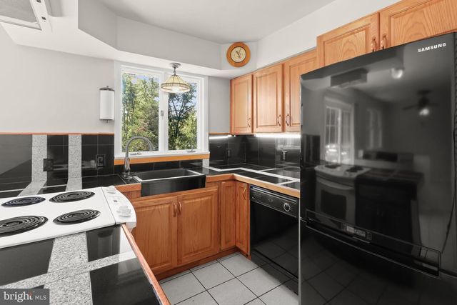 5773 OAKLAND RD, Sykesville, MD 21784