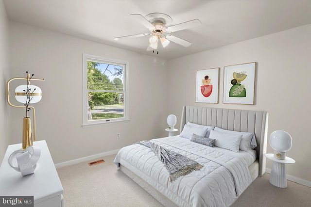 5773 OAKLAND RD, Sykesville, MD 21784