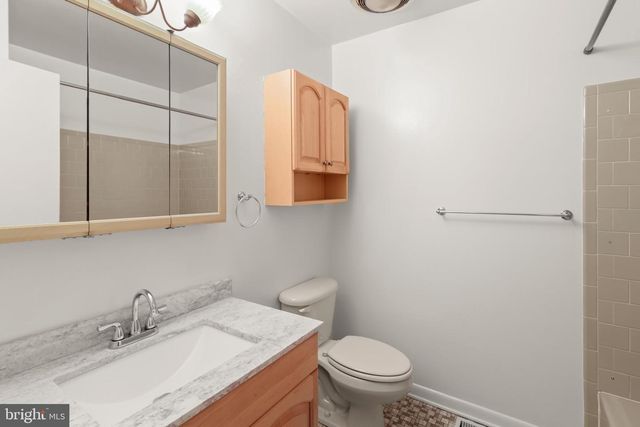 5773 OAKLAND RD, Sykesville, MD 21784