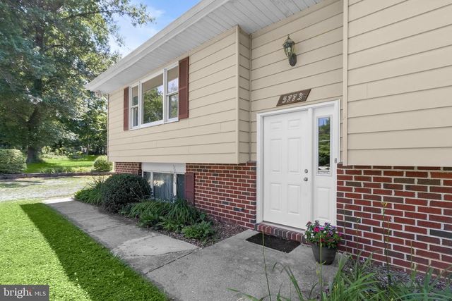 5773 OAKLAND RD, Sykesville, MD 21784