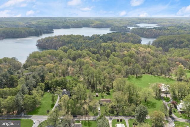 5773 OAKLAND RD, Sykesville, MD 21784