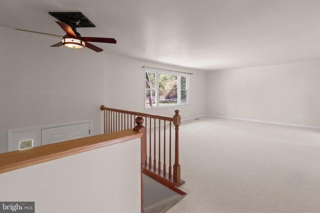 5773 OAKLAND RD, Sykesville, MD 21784
