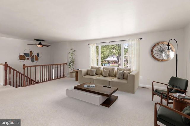 5773 OAKLAND RD, Sykesville, MD 21784