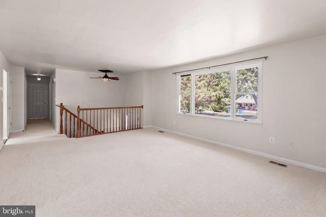 5773 OAKLAND RD, Sykesville, MD 21784