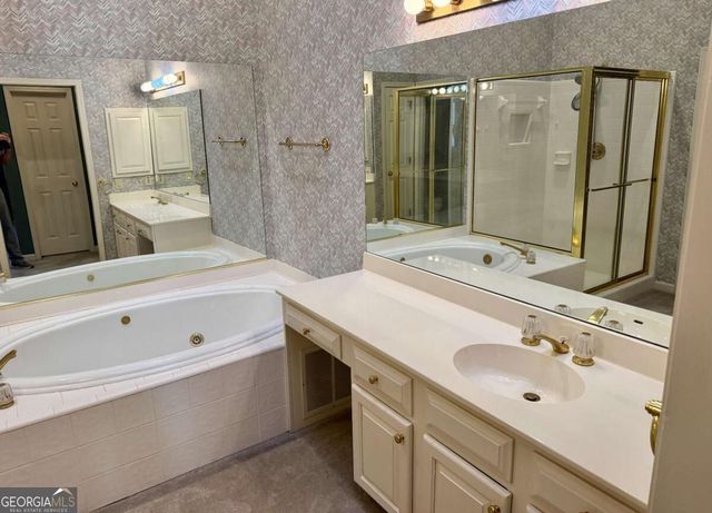 2544 Oakwood Trace SE, Smyrna, GA 30080