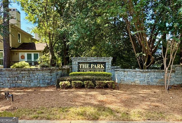 2544 Oakwood Trace SE, Smyrna, GA 30080
