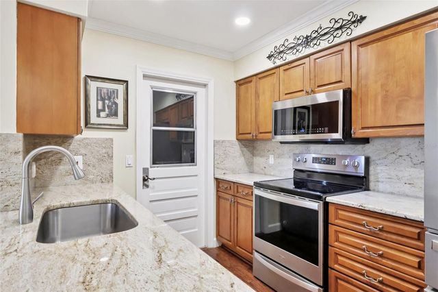 116 BAYTREE BOULEVARD, Tavares, FL 32778