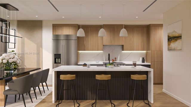 555 Catalonia Ave, Coral Gables, FL 33134