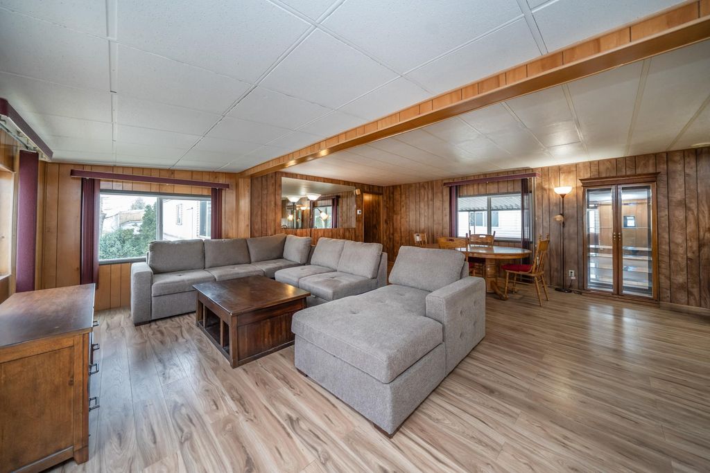 1205 E Lyons Rd, Spokane, WA 99208 photo 4