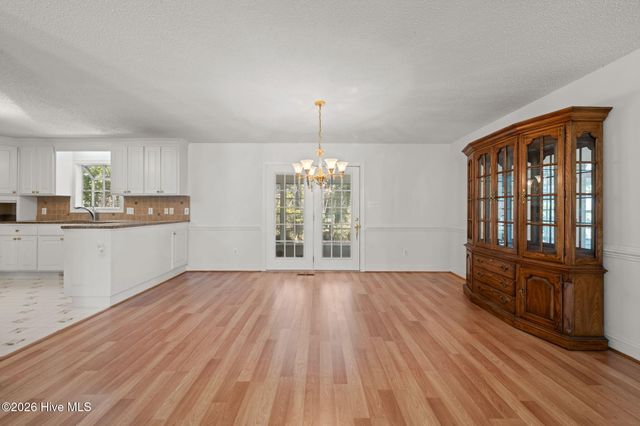 205 Dobbs Spaight Road, New Bern, NC 28562