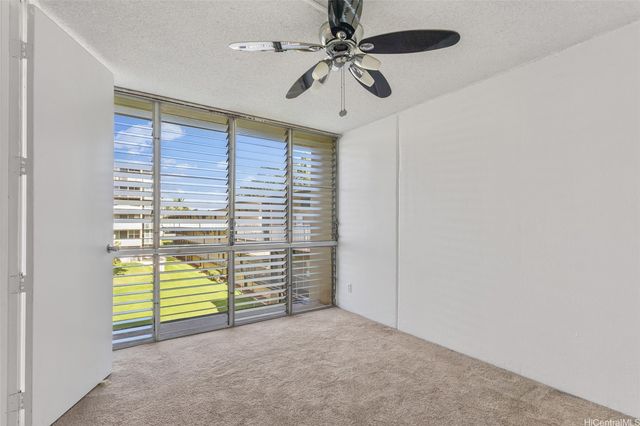 95-2048 Waikalani Place D303, Mililani, HI 96789