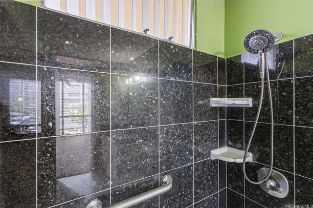 95-2048 Waikalani Place D303, Mililani, HI 96789