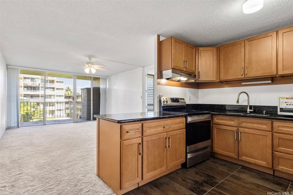 95-2048 Waikalani Place D303, Mililani, HI 96789