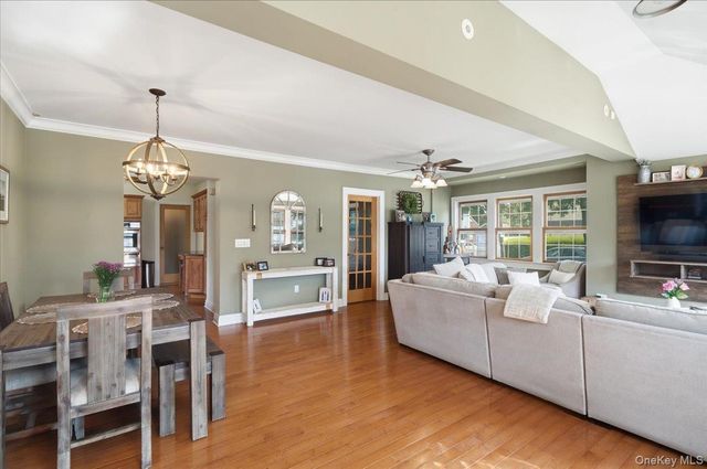 2063 Walnut Street, North Baldwin, NY 11510
