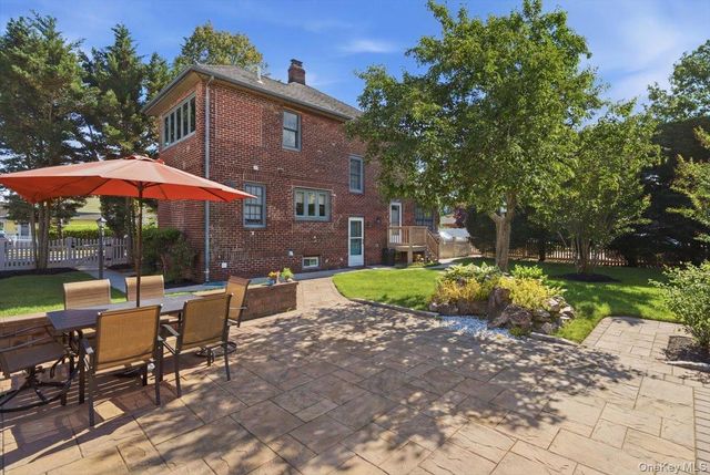 2063 Walnut Street, North Baldwin, NY 11510