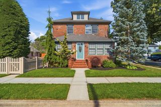 2063 Walnut Street, North Baldwin, NY 11510