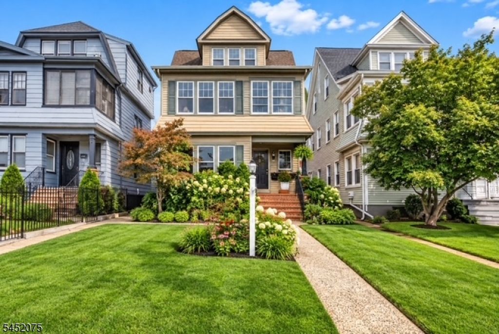 17 Mount Pleasant Ave, West Orange Twp., NJ 07052 — exterior