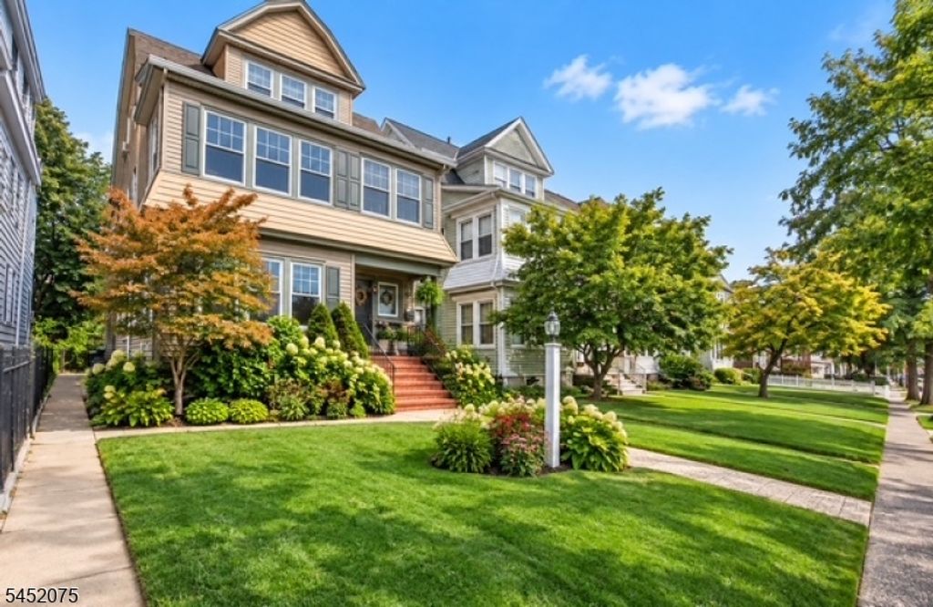 17 Mount Pleasant Ave, West Orange Twp., NJ 07052 — photo 2