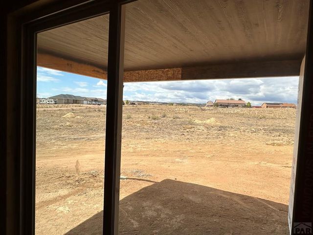 675 E Heron Dr, Pueblo West, CO 81007