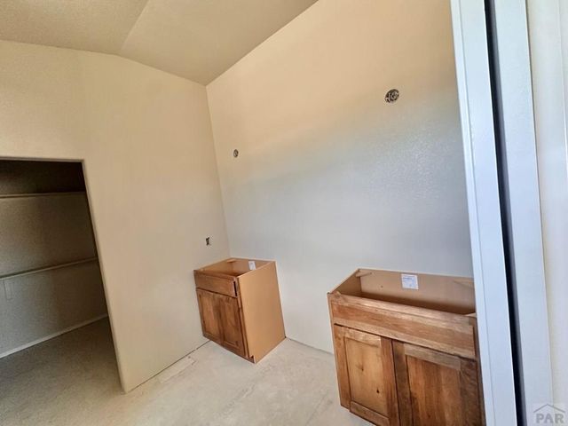 675 E Heron Dr, Pueblo West, CO 81007