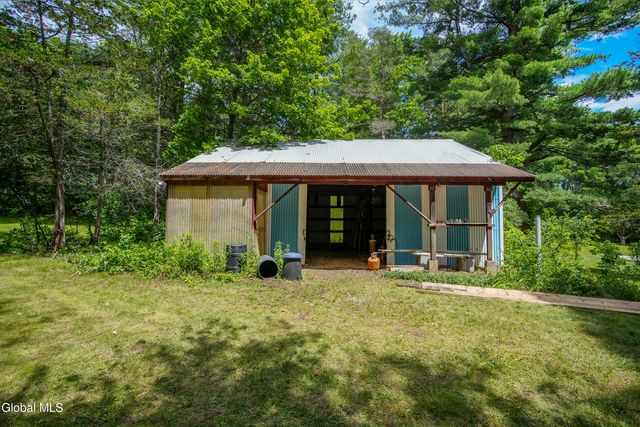 108 Palmer Road, Schodack, NY 12061