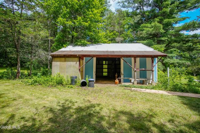 108 Palmer Road, Schodack, NY 12061