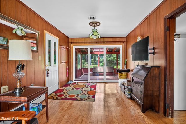 108 Palmer Road, Schodack, NY 12061