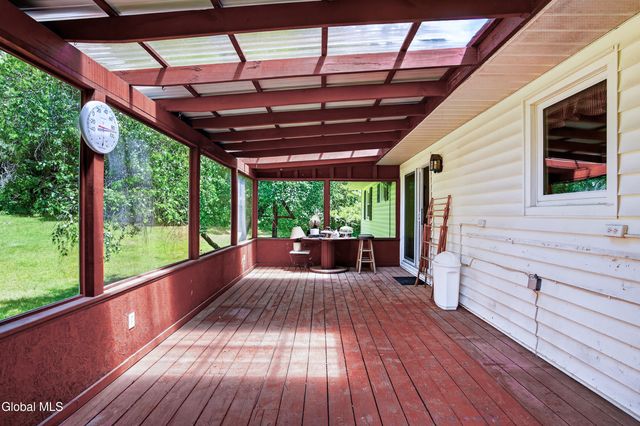 108 Palmer Road, Schodack, NY 12061