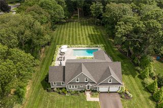 61 Martin Avenue, Barrington, RI 02806