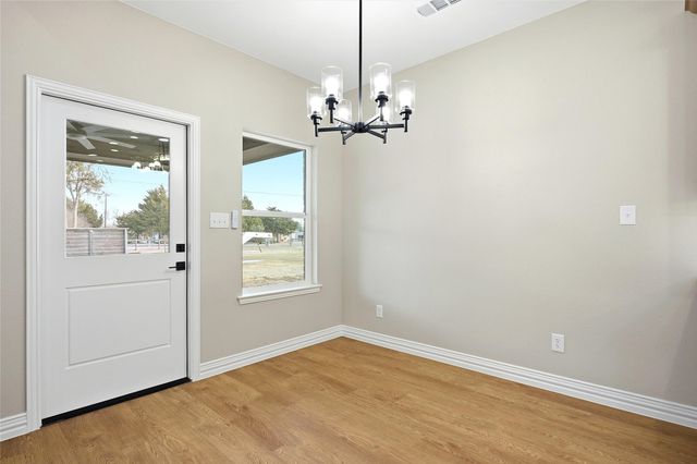 493 Lee Boulevard, Pottsboro, TX 75076