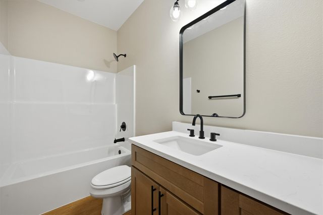 493 Lee Boulevard, Pottsboro, TX 75076