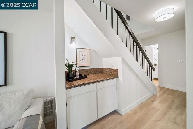 101 Candelero Pl, Walnut Creek, CA 94598