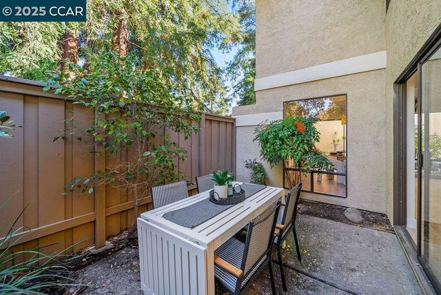 101 Candelero Pl, Walnut Creek, CA 94598