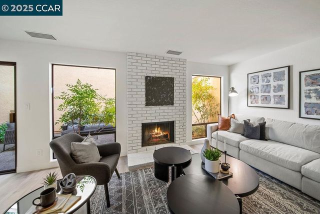 101 Candelero Pl, Walnut Creek, CA 94598