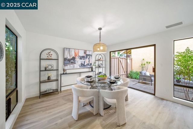 101 Candelero Pl, Walnut Creek, CA 94598