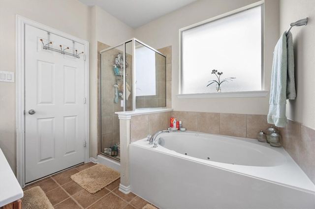 717 Boone Trail, Mansfield, TX 76063