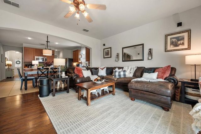 717 Boone Trail, Mansfield, TX 76063