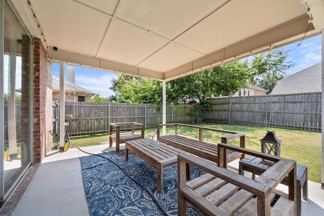 717 Boone Trail, Mansfield, TX 76063