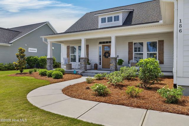 186 Jackline Drive, Hampstead, NC 28443