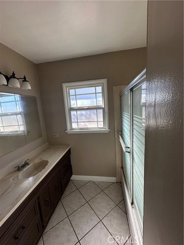 229 S Homerest, West Covina, CA 91791