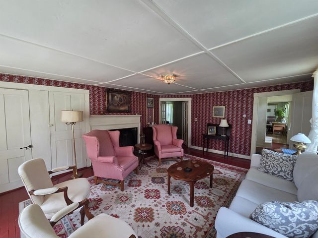 372 Canaan Street, Canaan, NH 03741