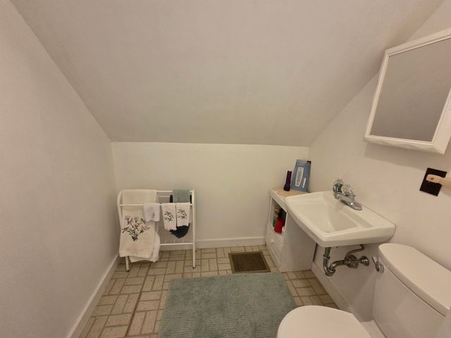 372 Canaan Street, Canaan, NH 03741