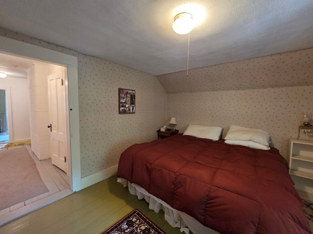 372 Canaan Street, Canaan, NH 03741