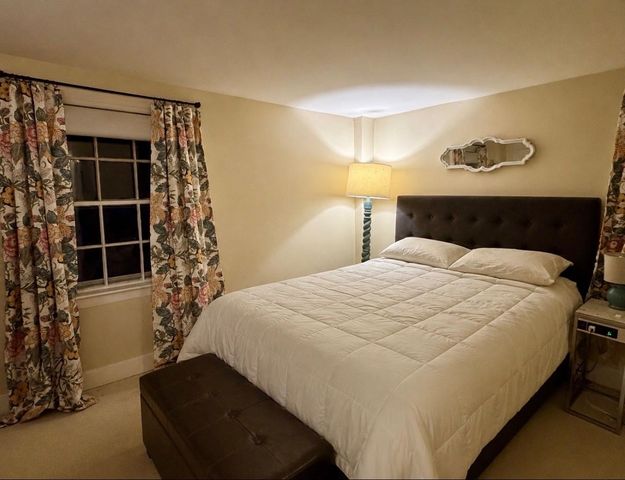 372 Canaan Street, Canaan, NH 03741