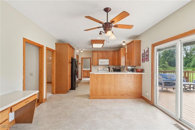 9900 Homestead Road, Wadsworth, OH 44281