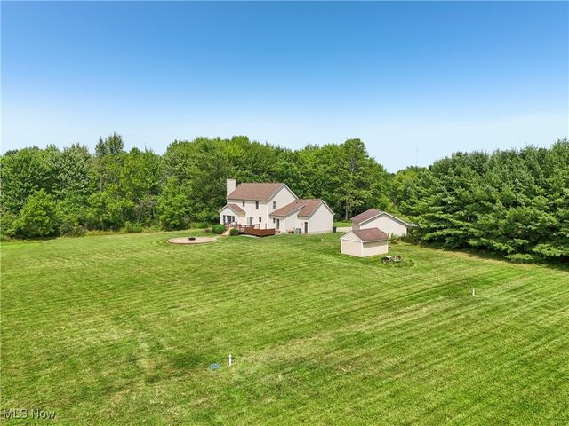 9900 Homestead Road, Wadsworth, OH 44281