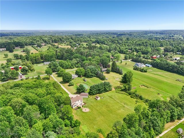 9900 Homestead Road, Wadsworth, OH 44281