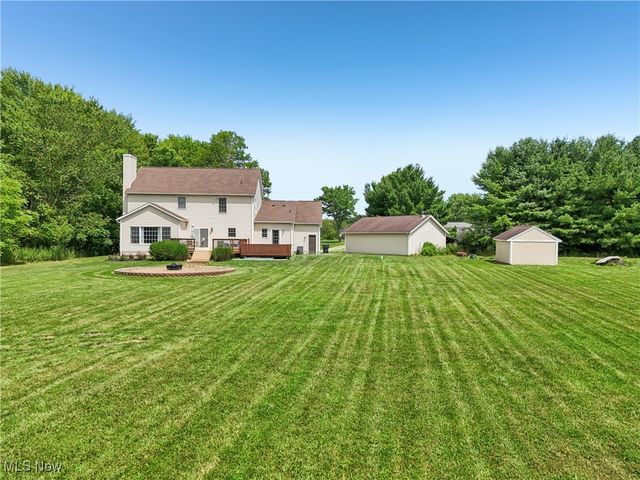 9900 Homestead Road, Wadsworth, OH 44281