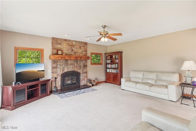 9900 Homestead Road, Wadsworth, OH 44281